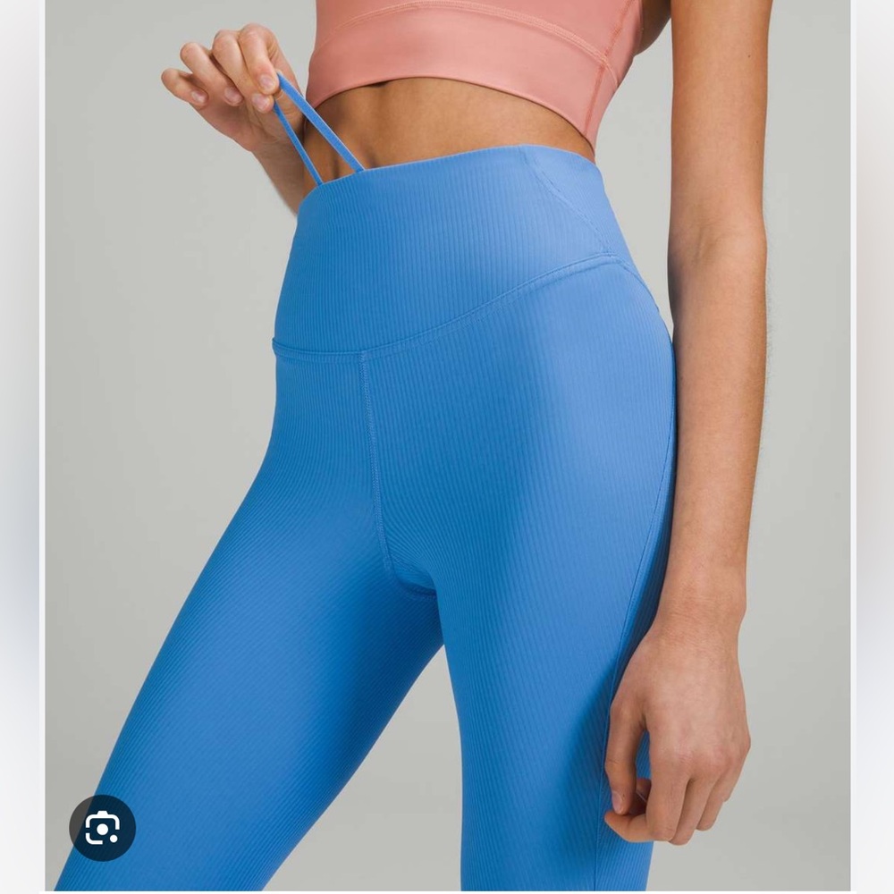 Lululemon Base Pace High Rise Ribbed 25”
